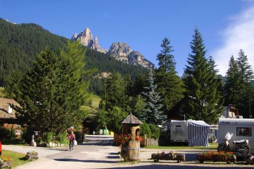 Foto del exterior de Camping Catinaccio Rosengarten