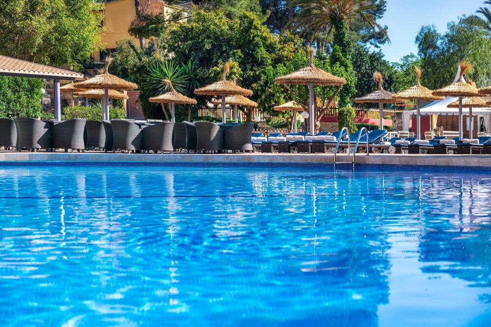 Foto de los servicios de Salles Hotel Marina Portals