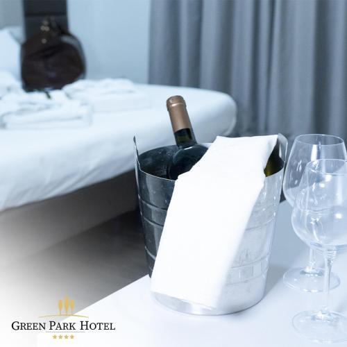 Foto de una habitación de Green Park Hotel