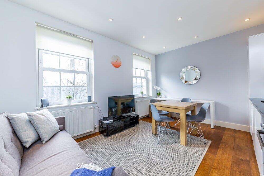 Room – Executive Apartments in Central London with WiFi