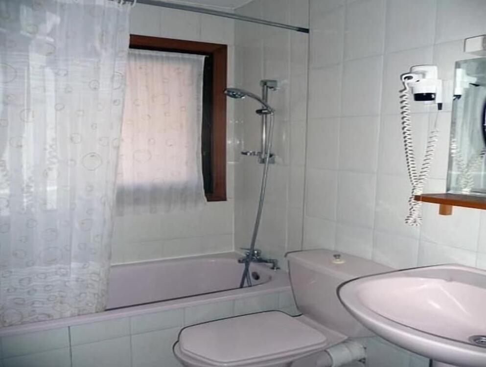 Foto del baño de Apartaments Turistics Natural Suites Manzano 3000