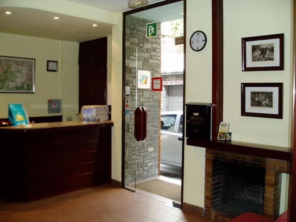Foto de las zonas nobles de Hotel Sant Jordi by ALEGRIA