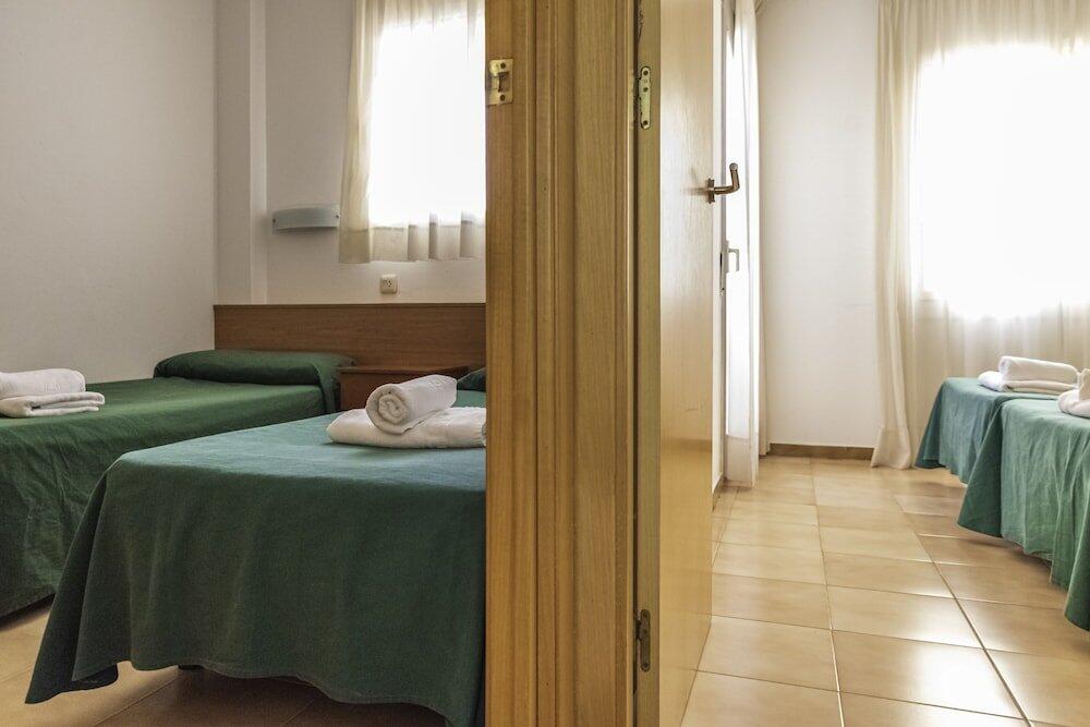 Foto de una habitación de Aptos. Comte D´Empuries