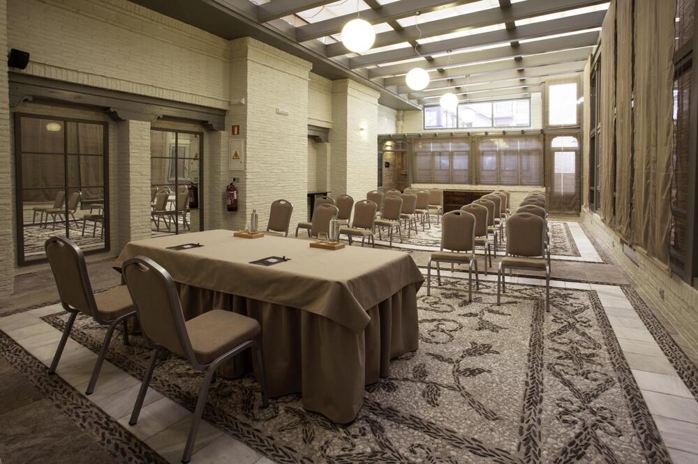 Foto de los servicios de Hotel Vincci Albayzin