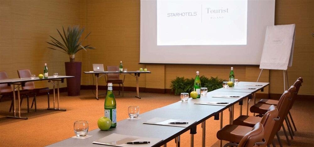 Foto de los servicios de Starhotels Tourist