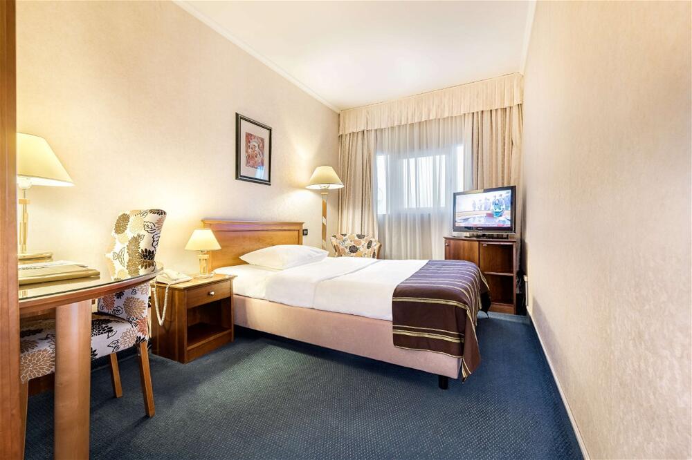 Foto de una habitación de Hotel Dubrovnik