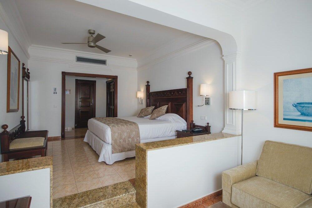 Foto de una habitación de Hotel Riu Palace Cabo San Lucas All Inclusive