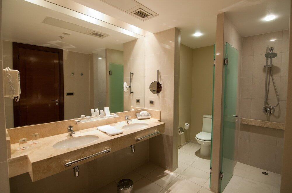 Foto del baño de Hotel Enjoy Viña del Mar