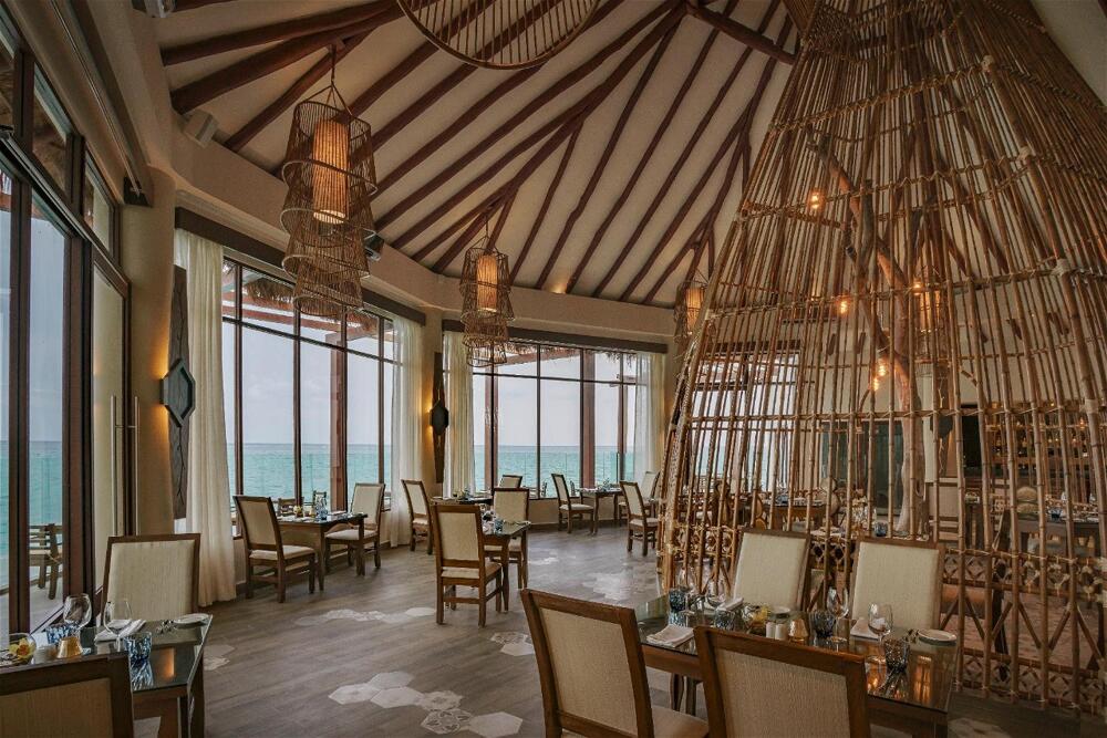 Foto general de Palafitos Overwater Bungalows El Dorado Maroma - Adults Only