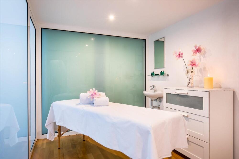 Foto de los servicios de Hotel Occidental Atenea Mar - Adults Only