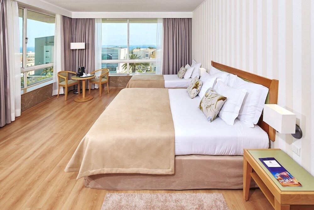 Foto de una habitación de Luna Esperanca Centro Hotel