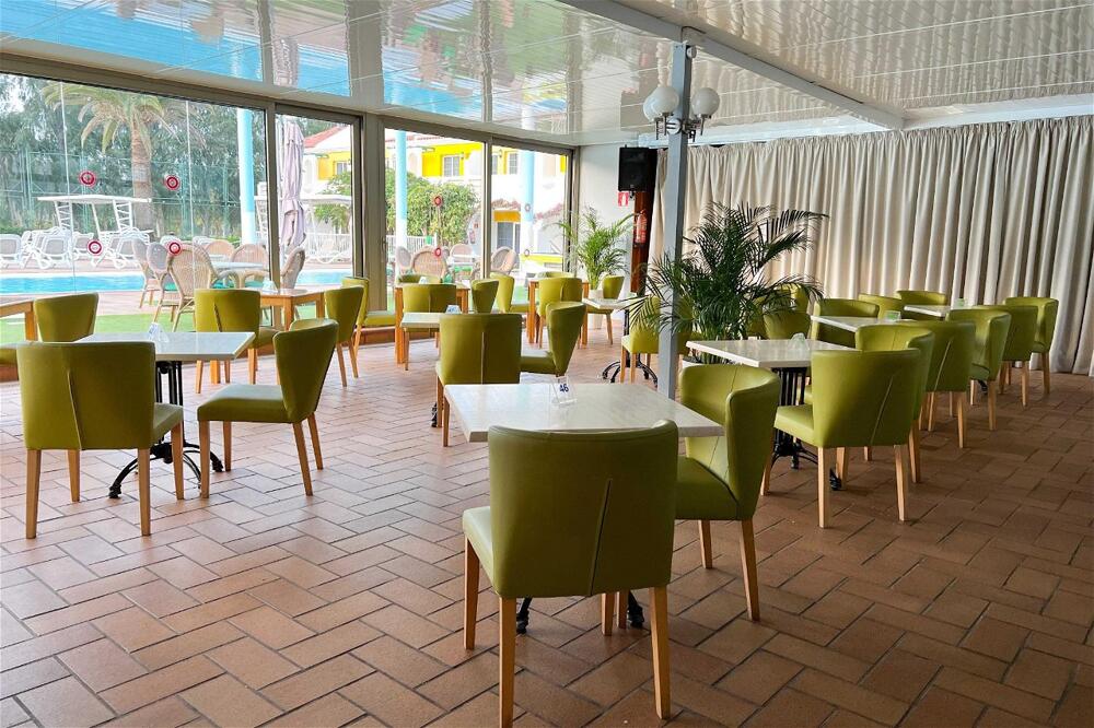 Foto de restauración de Bungalows Cordial Green Golf