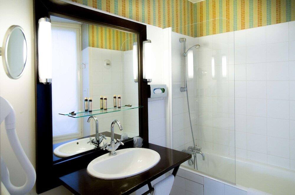 Foto del baño de Hotel Quartier Latin