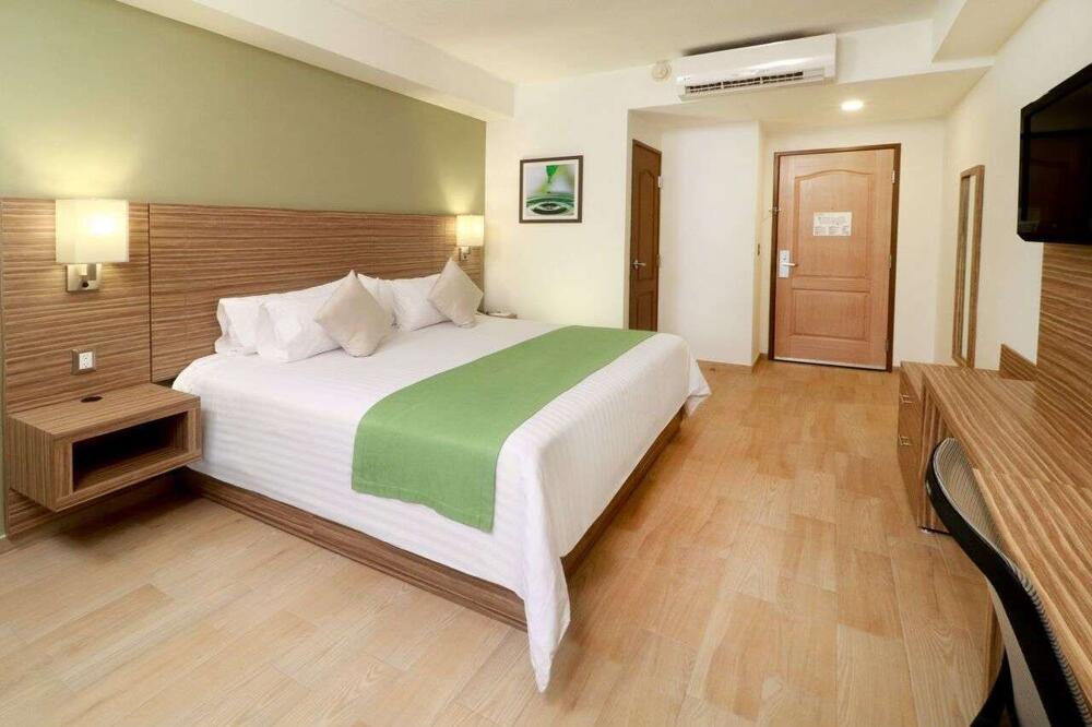 Foto de una habitación de Hotel Wyndham Garden Monterrey Valle Real