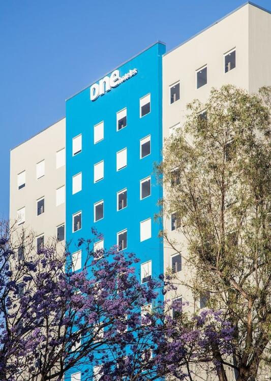 Foto del exterior de Hotel One Guadalajara Expo