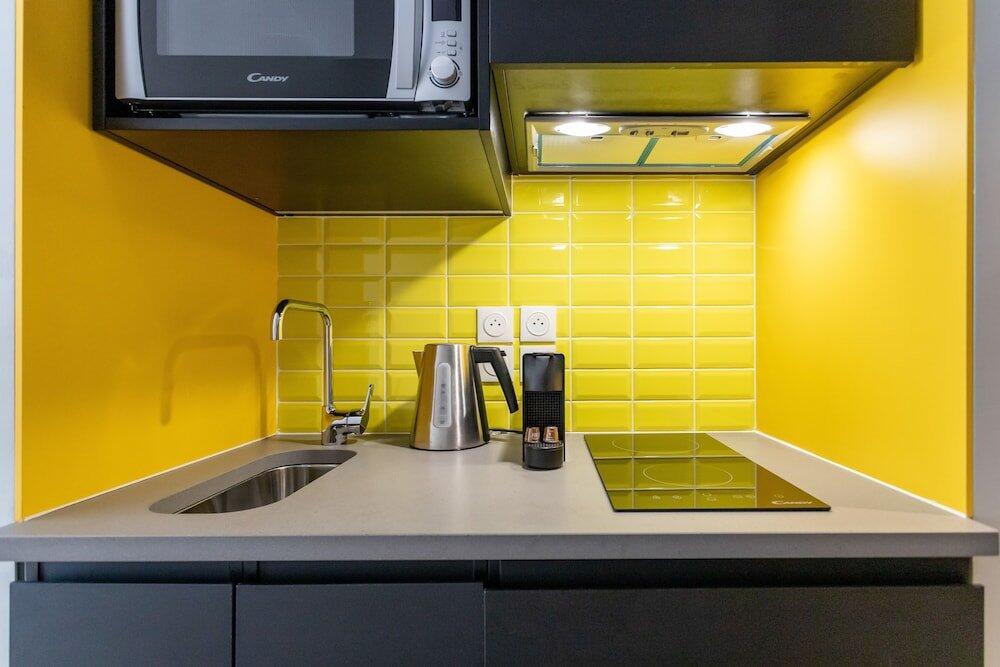 Foto de una habitación de Staycity Aparthotels Bordeaux City Centre