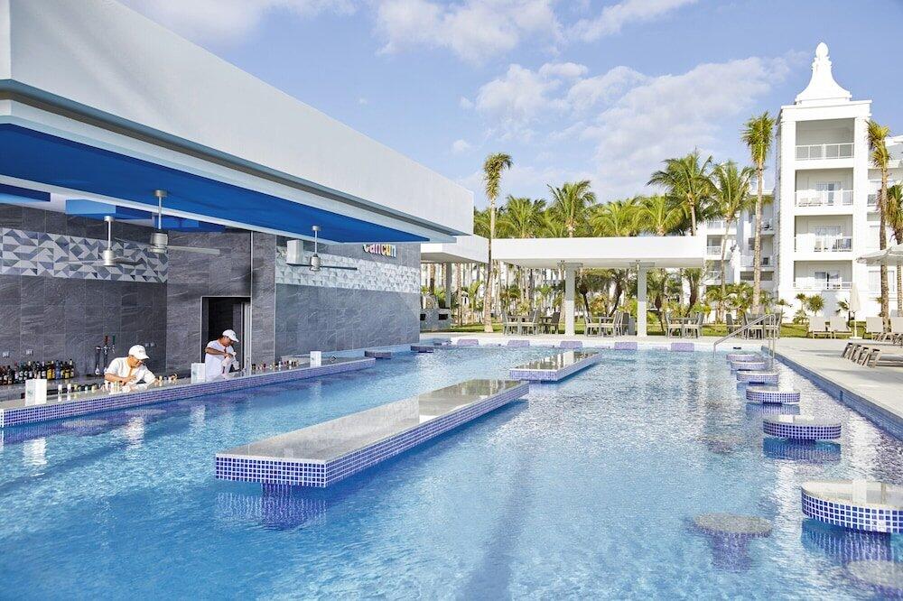 Foto de restauración de Aparthotel Riu Palace Riviera Maya - All Inclusive