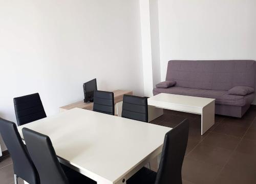 Foto de restauración de Apartamentos Portosin 3000