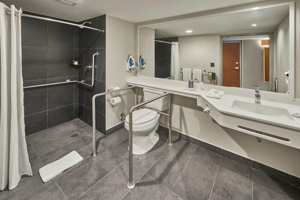 Foto del baño de Hotel City Plus Interlomas