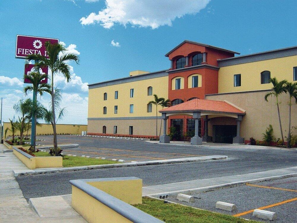 Foto del exterior de Hotel Fiesta Inn Colima