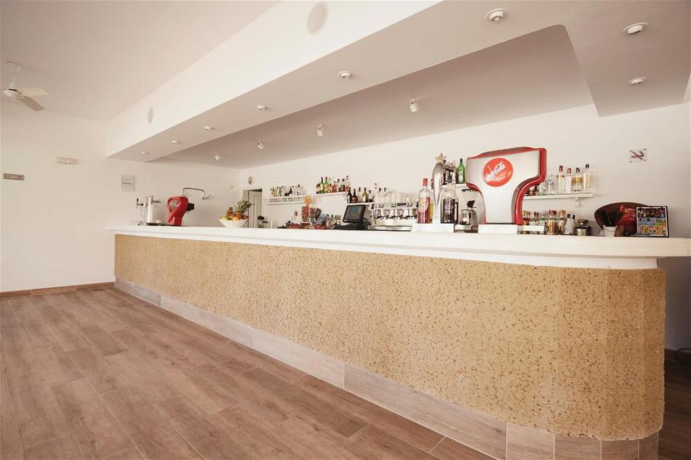 Foto general de Invisa Hotel Club Cala Blanca