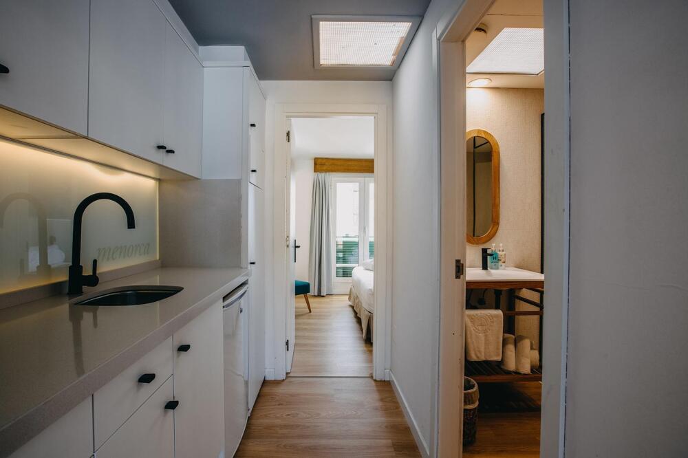 Foto de una habitación de Hotel Lago Resort Menorca - Casas del Lago Adults Only