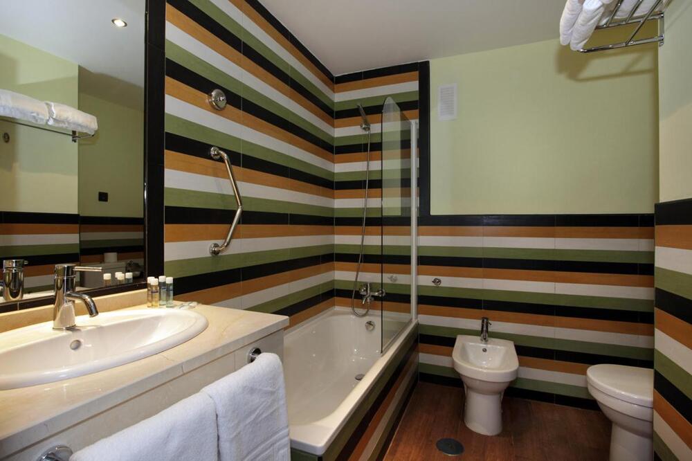 Foto del baño de Hotel Ritual Torremolinos- Adults Only