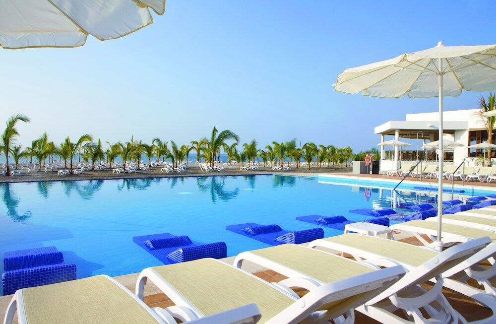 Foto de los servicios de Hotel Riu Playa Blanca - All Inclusive