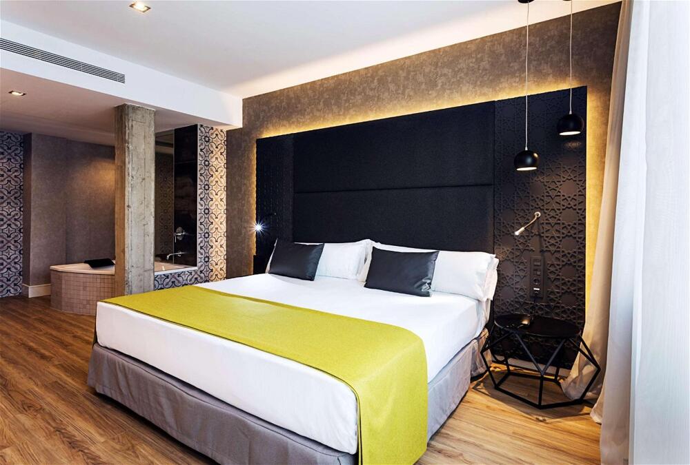Foto general de Hotel Catalonia Giralda