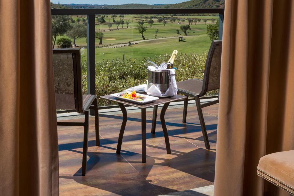 Foto de una habitación de Hotel NAU Morgado Golf &amp;amp; Country Club