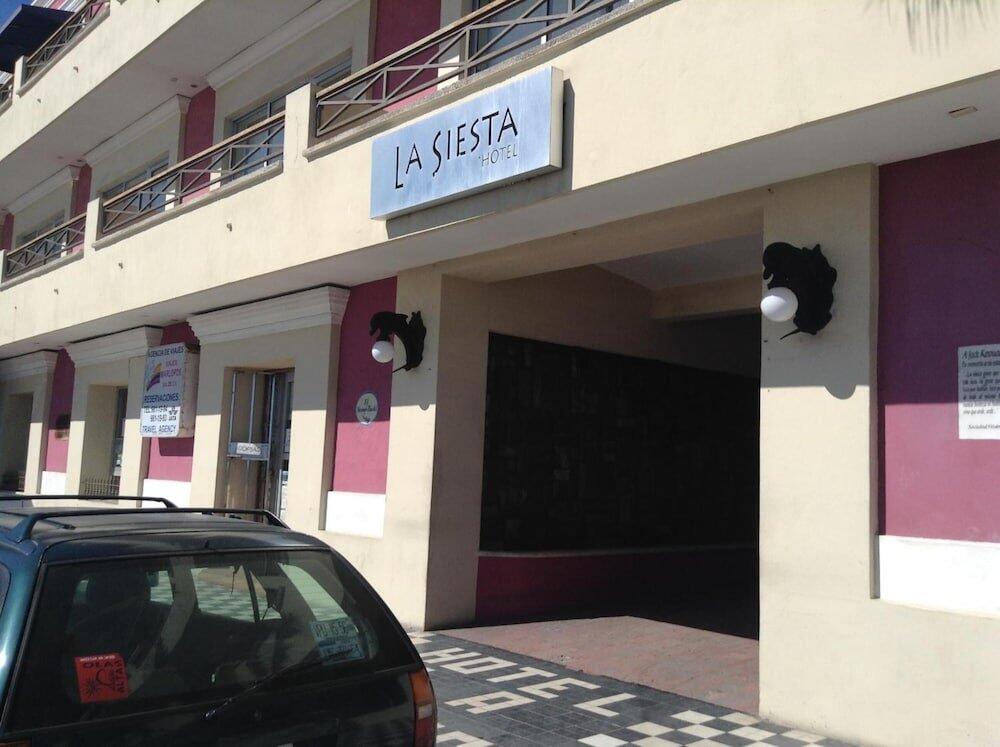 Foto del exterior de Hotel La Siesta