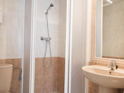 Foto del baño de Apartamentos Topacio Unitursa