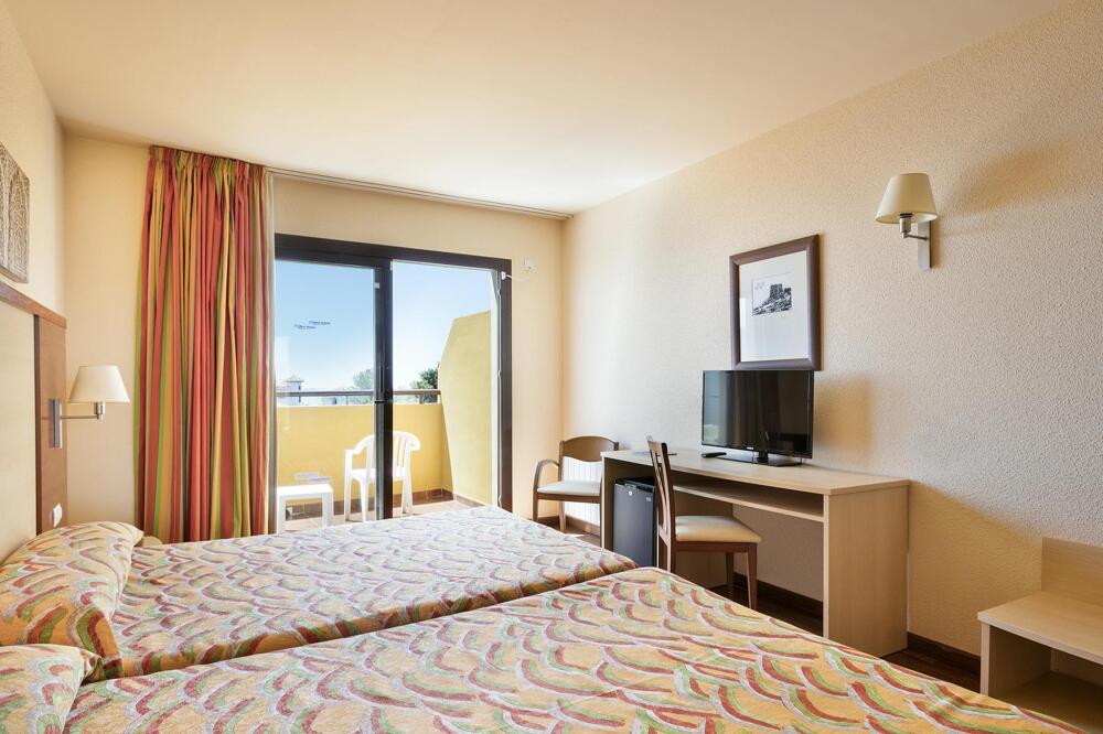 Foto de una habitación de Best Alcazar Hotel &amp;amp; Apartamentos