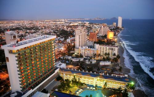 Foto del exterior de El Cid Castilla Beach Hotel