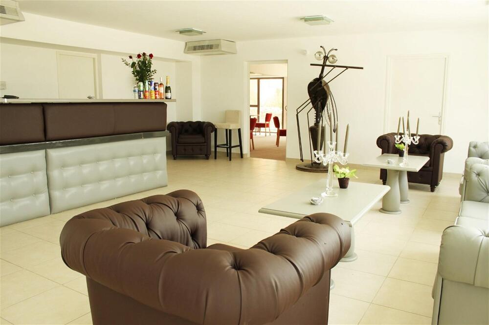 Foto de las zonas nobles de Aparthotel Adonis Aix en Provence