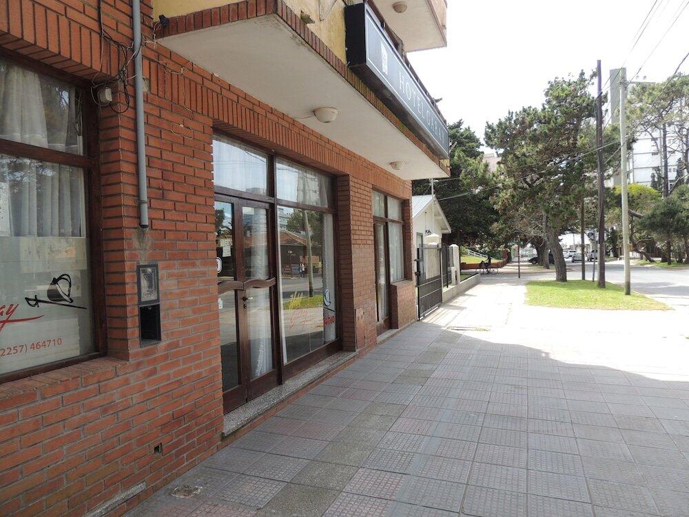 Foto del exterior de Hotel Garay