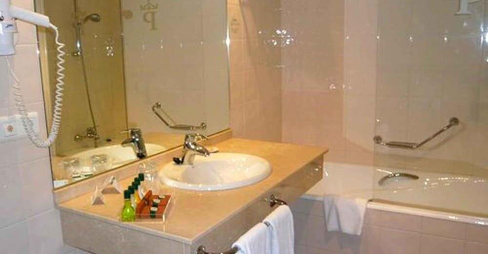 Foto del baño de Parador de Sto. Domingo Bernardo de Fresneda