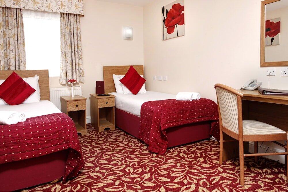 Foto de una habitación de Best Western Greater London Hotel