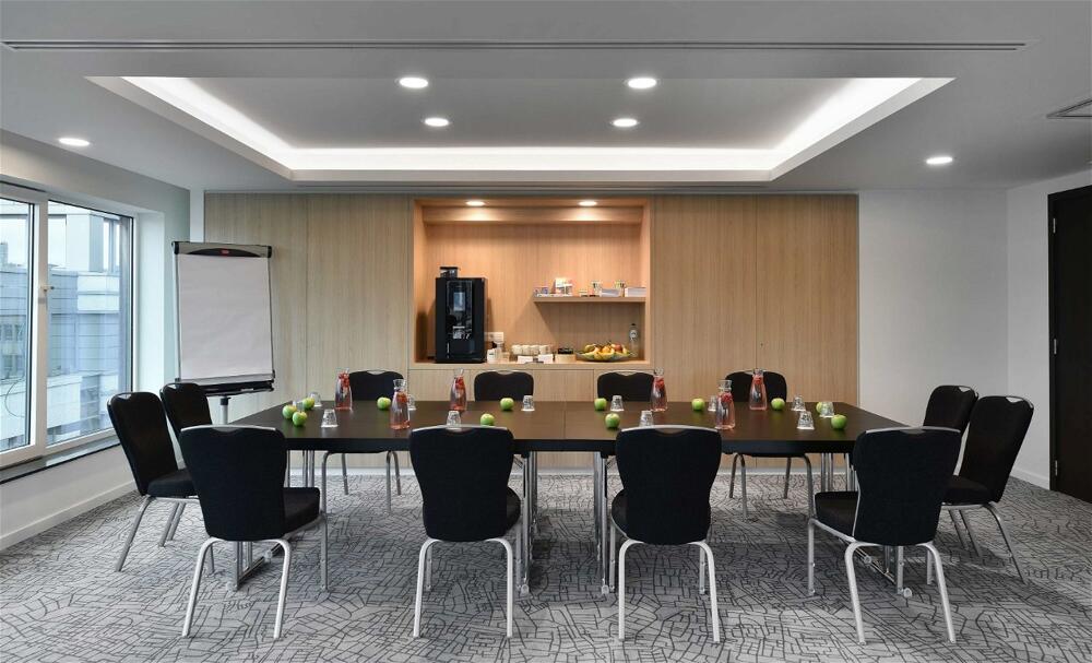 Foto de los servicios de Hotel Park Inn by Radisson Brussels Midi