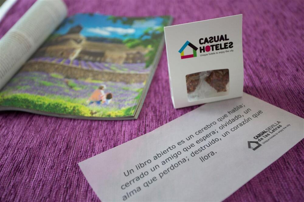 Foto de una habitación de Casual de las Letras Sevilla
