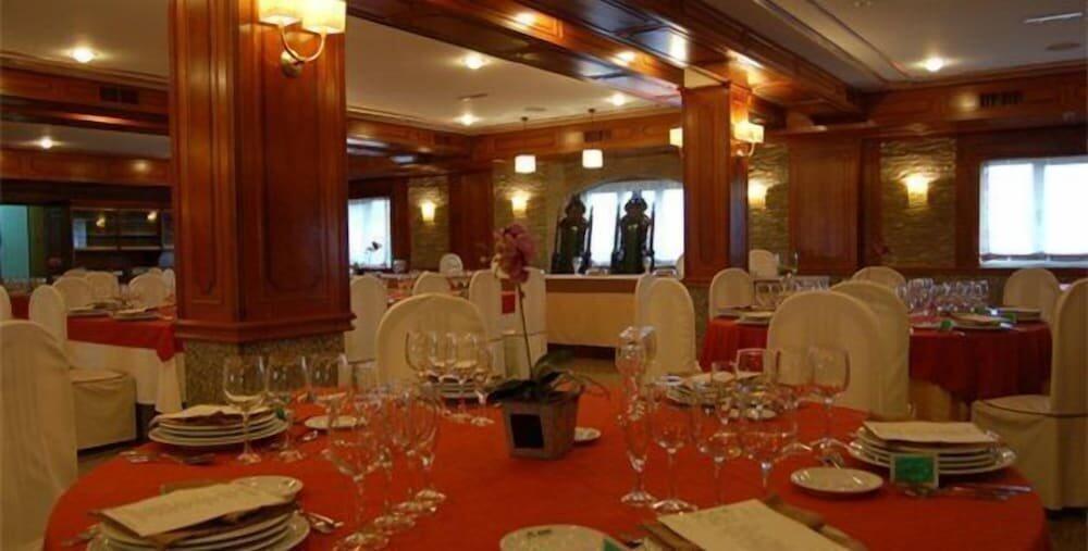 Foto de los servicios de Hotel Los Olmos