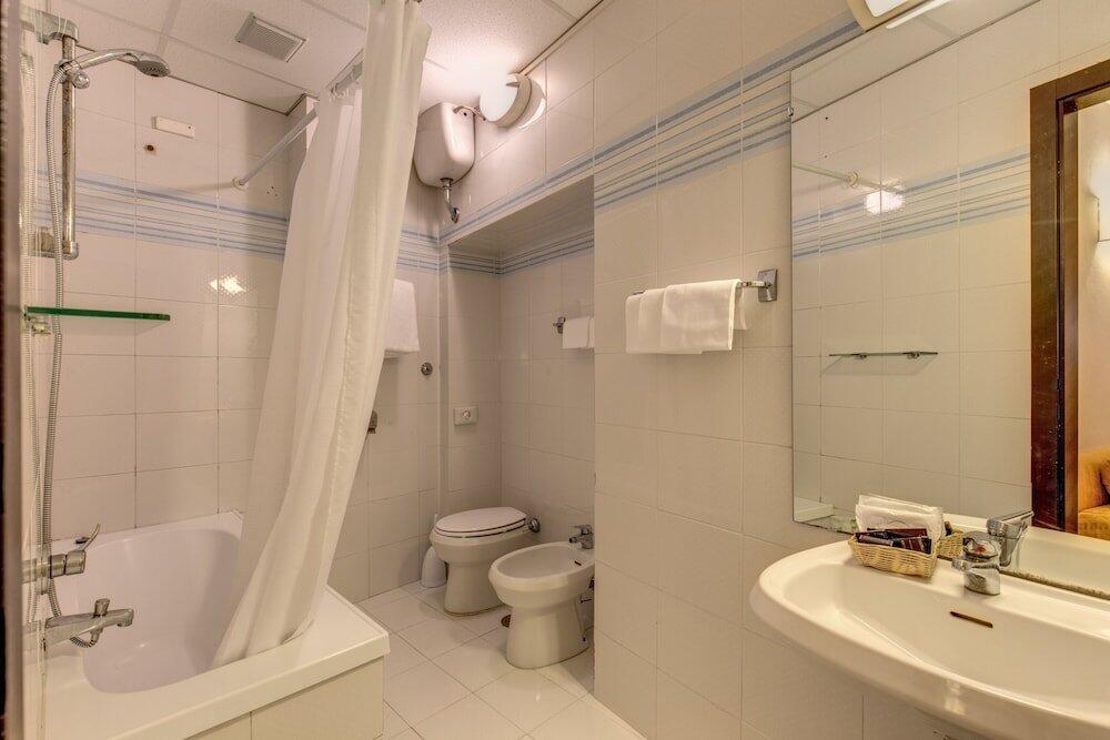Foto del baño de Hotel Rex