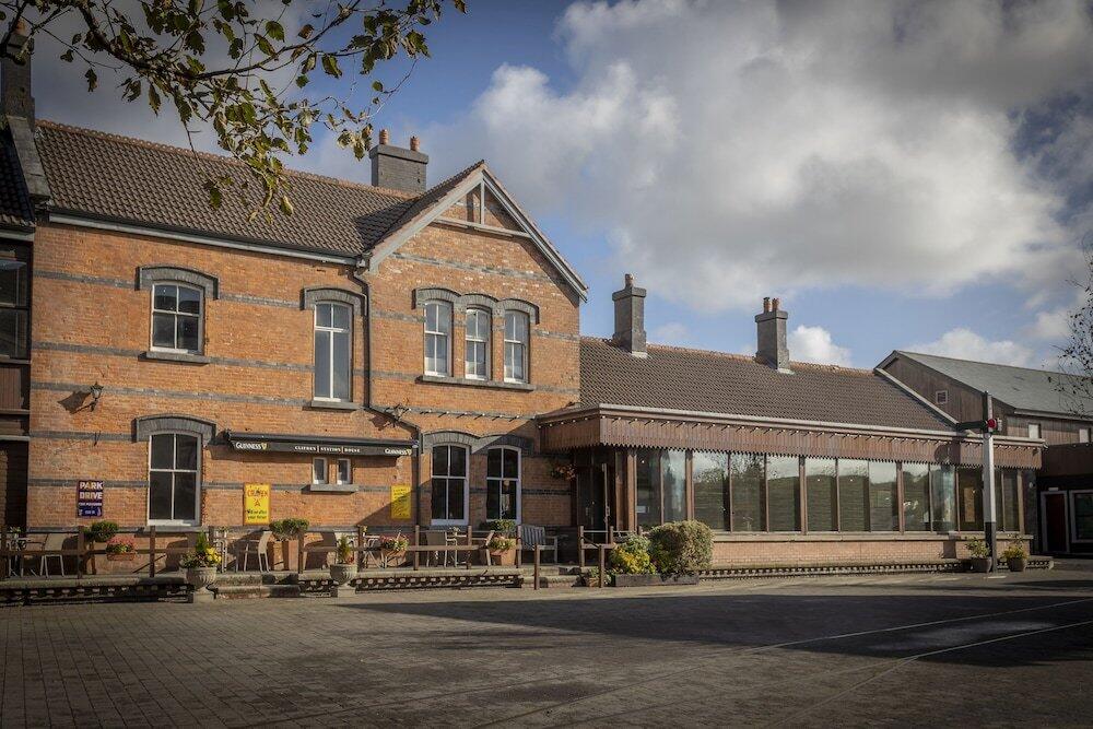 Foto de restauración de Hotel Clifden Station House