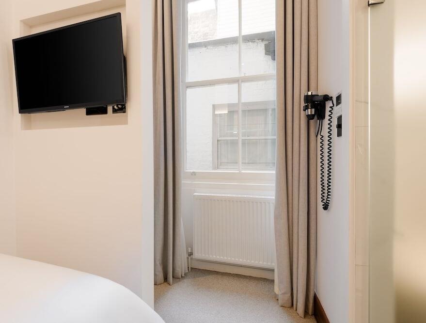 Foto de una habitación de Hotel Sonder The Voyage