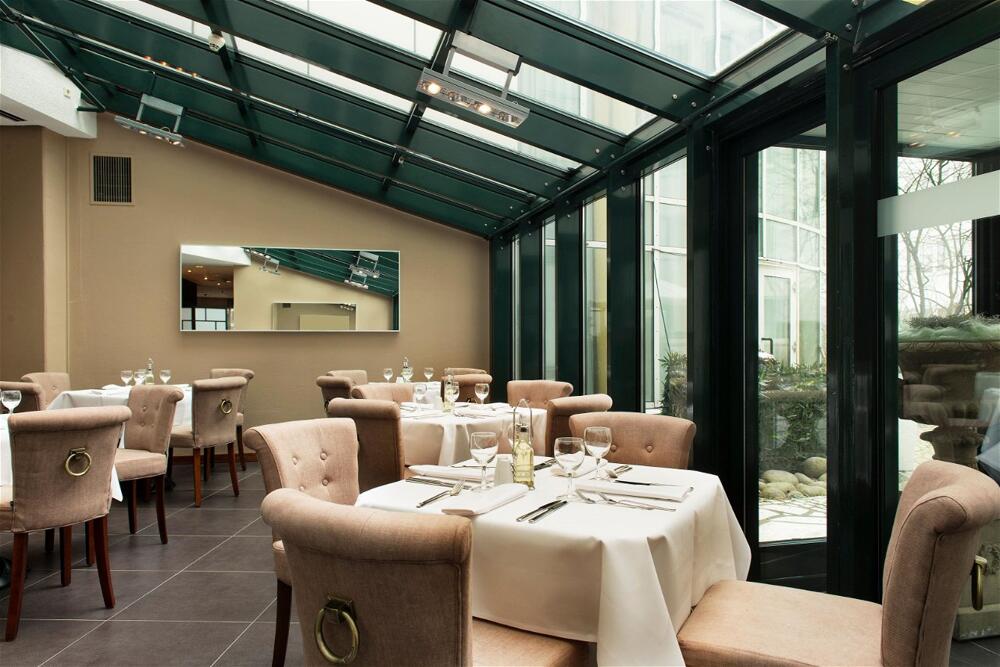 Foto de restauración de Hotel Wyndham Hannover Atrium