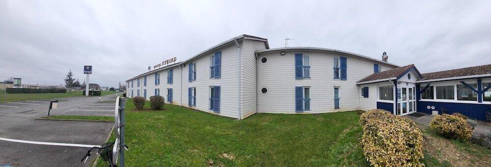Foto del exterior de Kyriad Bourges Sud