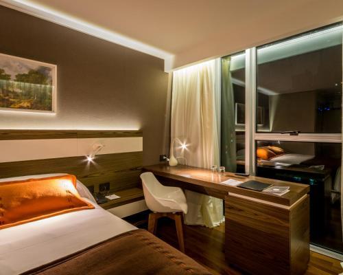 Foto de una habitación de Yrigoyen 111 Hotel