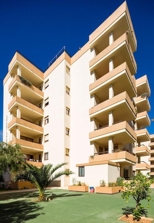 Foto del exterior de Apartamentos Arlanza - Only Adults