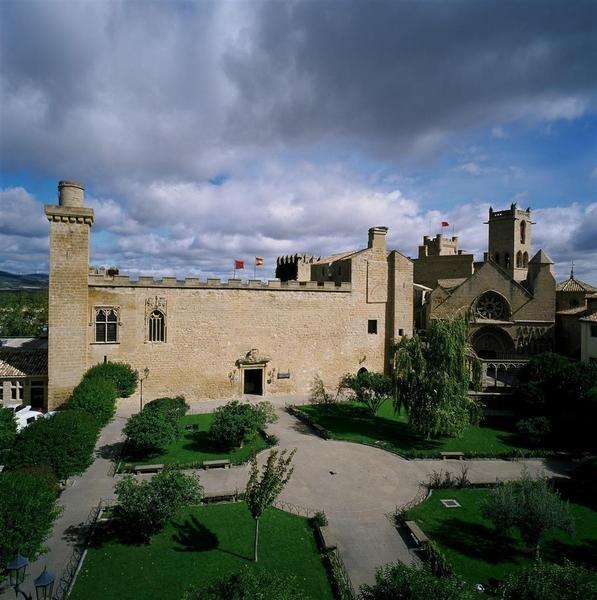 Foto del exterior de Parador de Olite
