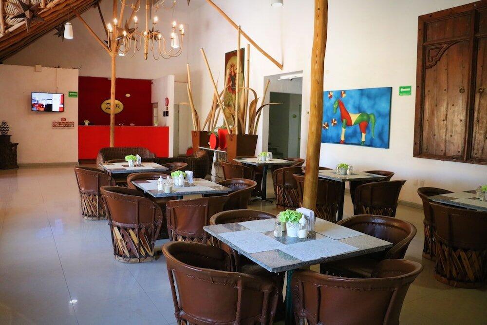 Foto de restauración de Hotel Zar Colima